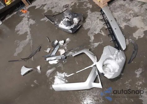 2010 Toyota Tacoma Base V6 z USA, uszkodzony, nr VIN 3TMMU4FN8AM022309